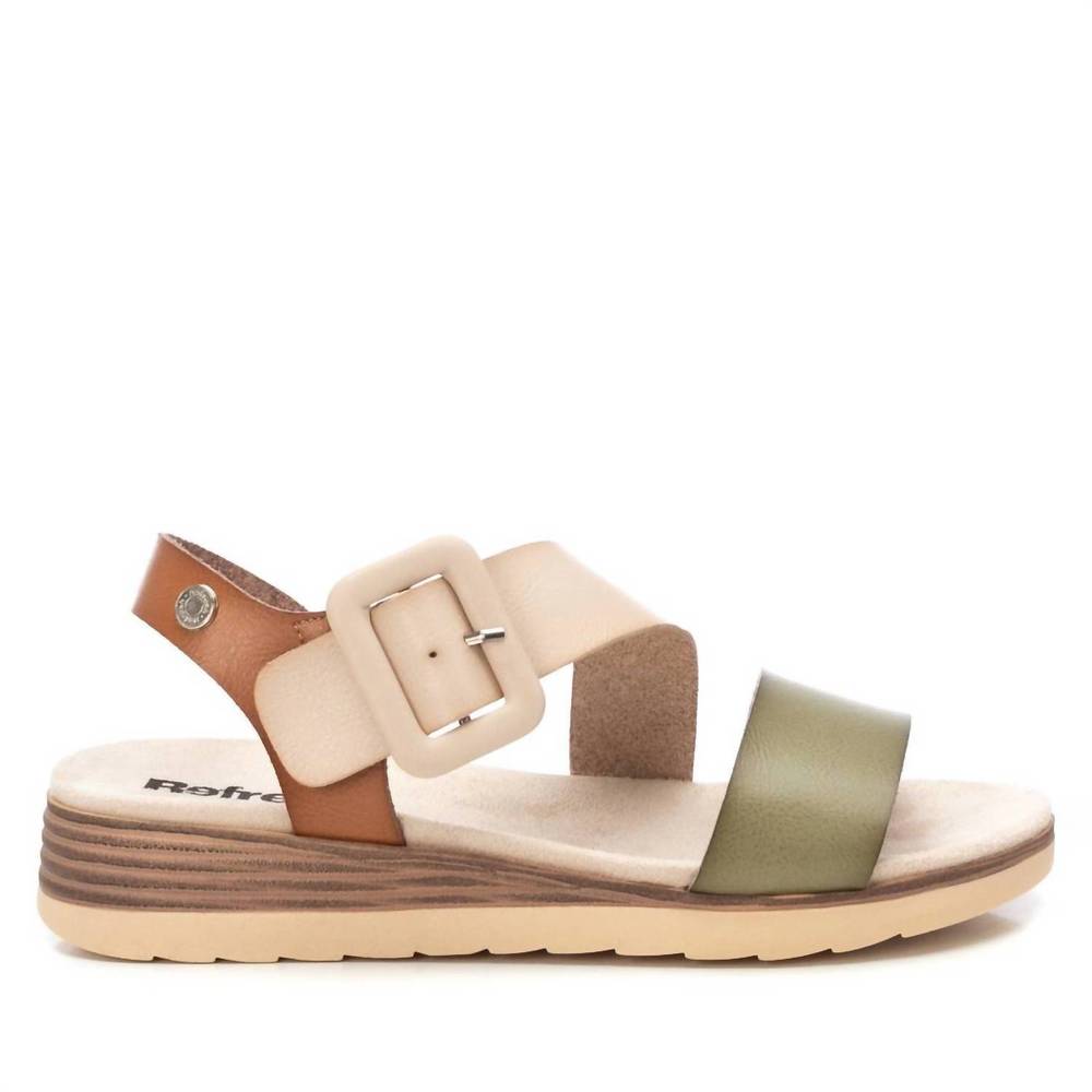 NEW XTI women's refresh buckle sandals in ice